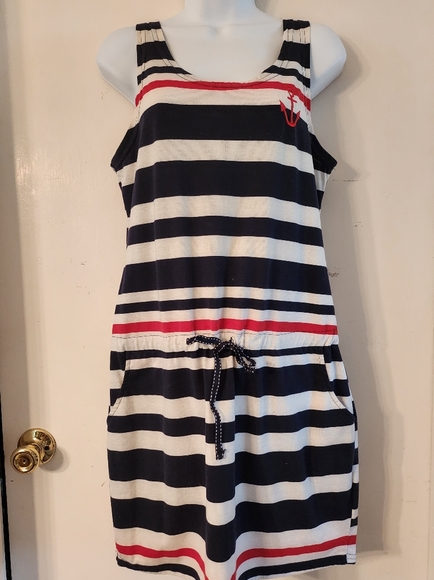 Stripped Dress - Picture 5 of 10